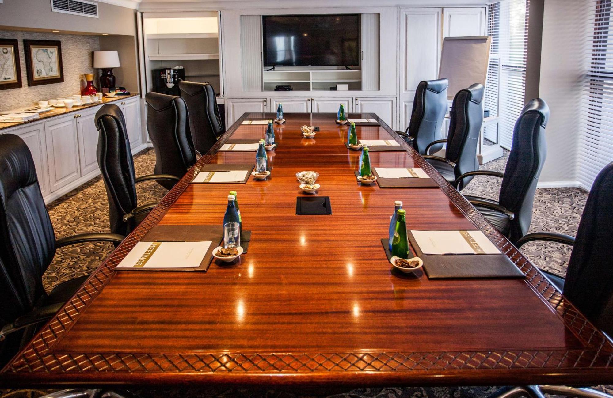Beverly Hills Дурбан Экстерьер фото Boardroom at the Cape Town International Convention Centre